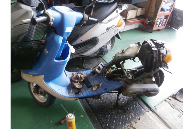 2ストバイク修理 エンジンかかり悪い 実績報告 車修理 板金 塗装 石川自動車通信 車のパーツ取り付けなら東大阪市の石川自動車へ